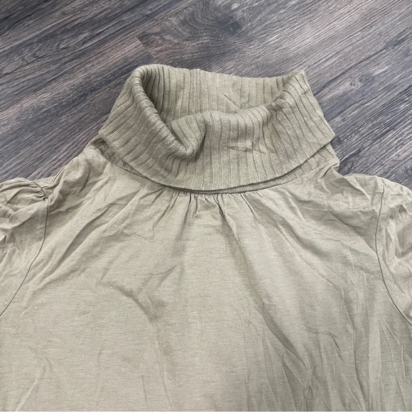 DKNY Turtleneck Long Sleeve - Picture 2 of 7